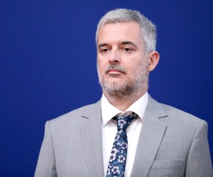 13.07.2022., Zagreb - Na konferenciji za medije Kluba zastupnika Mosta odrzanoj u Saboru o temi: "Tko asistira HDZ-u u ubijanju referenduma? U kojem grmu lezi zeton?" govorio Nino Raspudic.  Photo: Patrik Macek/PIXSELL