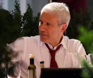 15.06.2013., Zagreb - Bivsi srbijanski predsjednik Boris Tadic s prijateljima na rucku u restoranu Carpaccio u Teslinoj. U prijepodnevnim je satima sudjelovao u Novinarskom domu na Medjunarodnoj konferenciji povodom 20 godina Europskog foruma za demokraciju i solidarnost. "nPhoto: Dalibor Urukalovic/PIXSELL