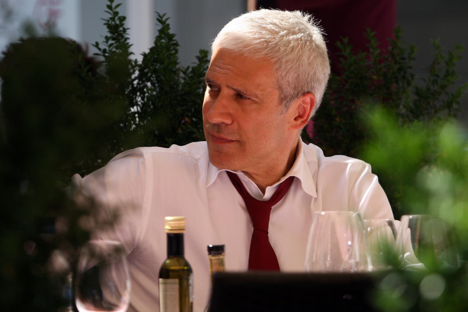 15.06.2013., Zagreb - Bivsi srbijanski predsjednik Boris Tadic s prijateljima na rucku u restoranu Carpaccio u Teslinoj. U prijepodnevnim je satima sudjelovao u Novinarskom domu na Medjunarodnoj konferenciji povodom 20 godina Europskog foruma za demokraciju i solidarnost. "nPhoto: Dalibor Urukalovic/PIXSELL
