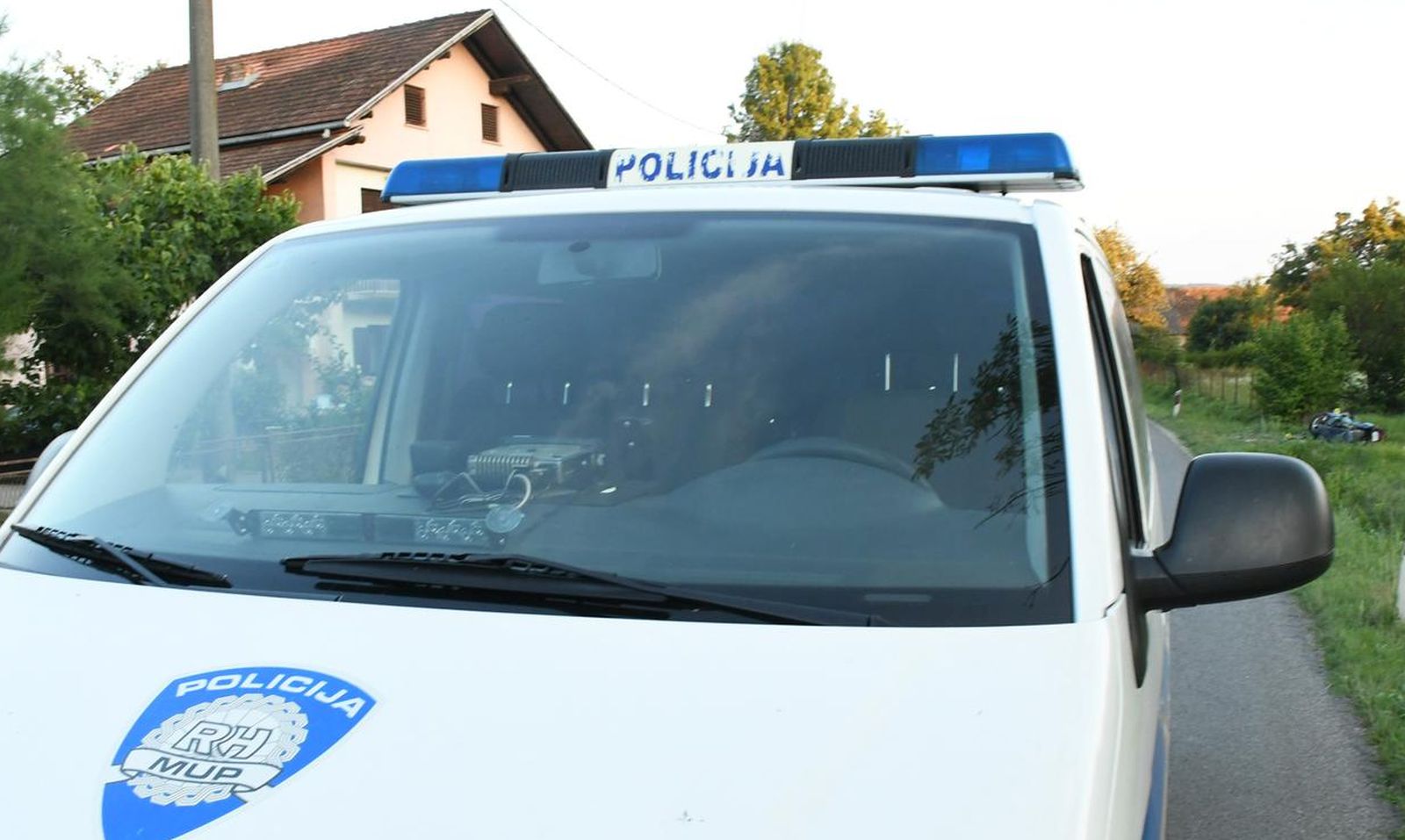 16.07.2022., Brest Pokupski - U kasnim poslijepodnevnim satima uslijed slijetanja s ceste poginuo je motociklist, a uzroci ove nesrece biti ce poznati nakon ocevida.  Photo: Nikola Cutuk/PIXSELL