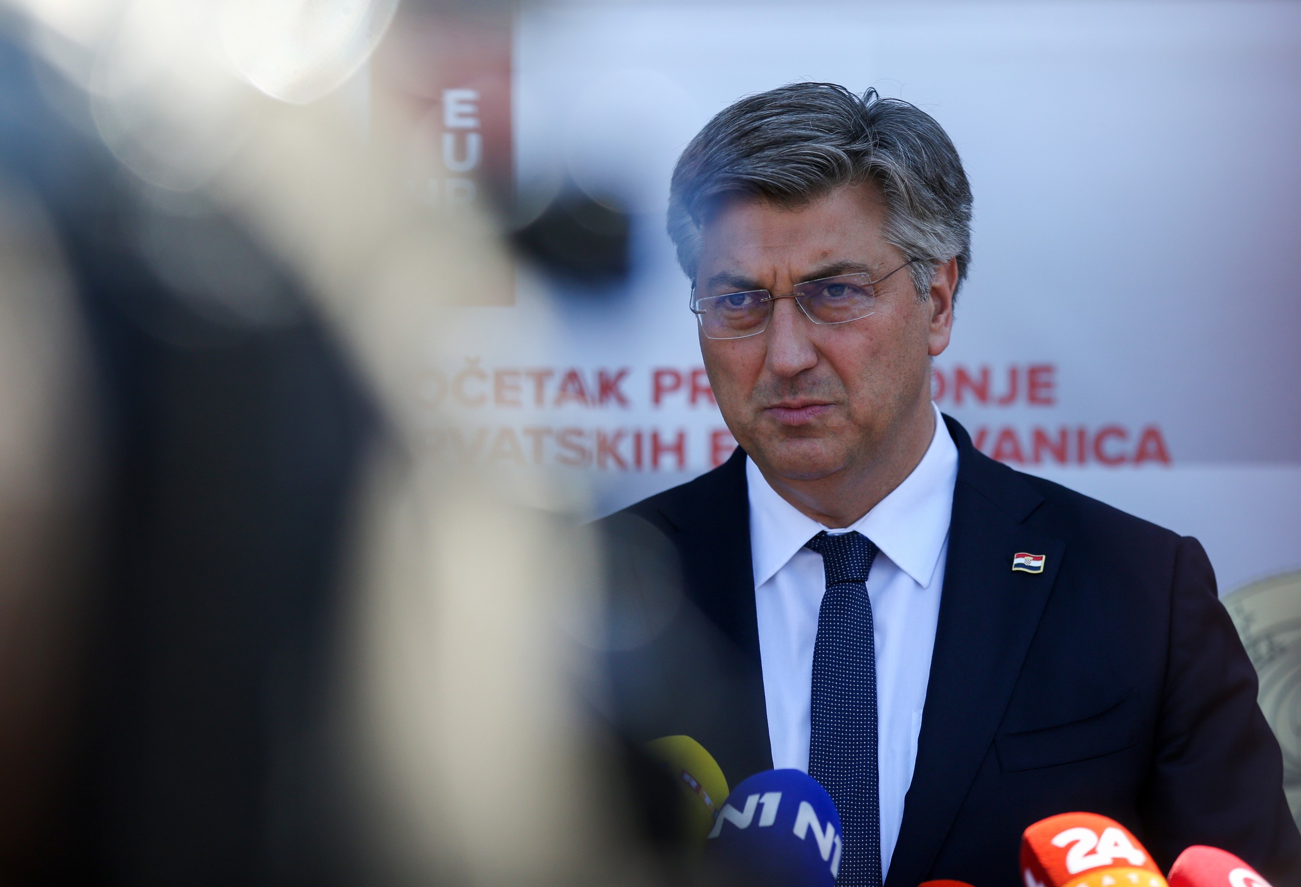 18.07.2022.,Sveta Nedelja - U Hrvatskoj kovnici novca pocela je proizvodnja hrvatskih eurokovanica. Dogadjaju su prisustvovali predsjednik Vlade RH Andrej Plenkovic i direktor Hrvatske narodne banke Boris Vujcic Photo: Zeljko Hladika/PIXSELL