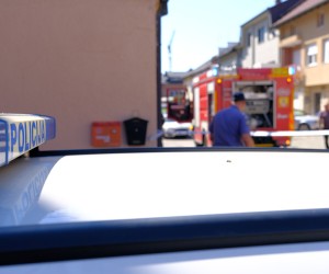 19.06.2022., Zagreb - U jutarnjim satima u zagrebackoj Dubravi izbio je pozar u obiteljskoj kuci u ulici Rafe Barisica u kojemu je poginula jedna osoba. Ocevid je u tijeku. Photo: Slaven Branislav Babic/PIXSELL