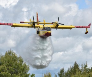 20.05.2019., Lozovac - Na predjelu Nacionalnoga parka Krka (Lozovac) JVP Sibenik i piloti kanadera vrse pripremu za sutrasnju vjezbu koja ce se odvijati u tri zupanije pod nazivom SIGURNOST 19. Photo: Hrvoje Jelavic/PIXSELL