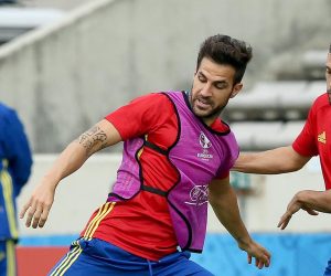 20.06.2016., stadion Chaban-Delmas, Bordeaux, Francuska - Spanjolska nogometna reprezentacija odradila je sluzbeni trening na stadionu Chaban-Delmas umjesto na stadionu Bordeauxa kako bi se na istom sacuvao  travnjak za sutrasnju utakmicu protiv reprezentacije Hrvatske u 3. kolu skupine D. Izbornik Spanjolske Vicente del Bosque, Cesc Fabregas, Jordi Alba. rPhoto: Goran Stanzl/PIXSELL