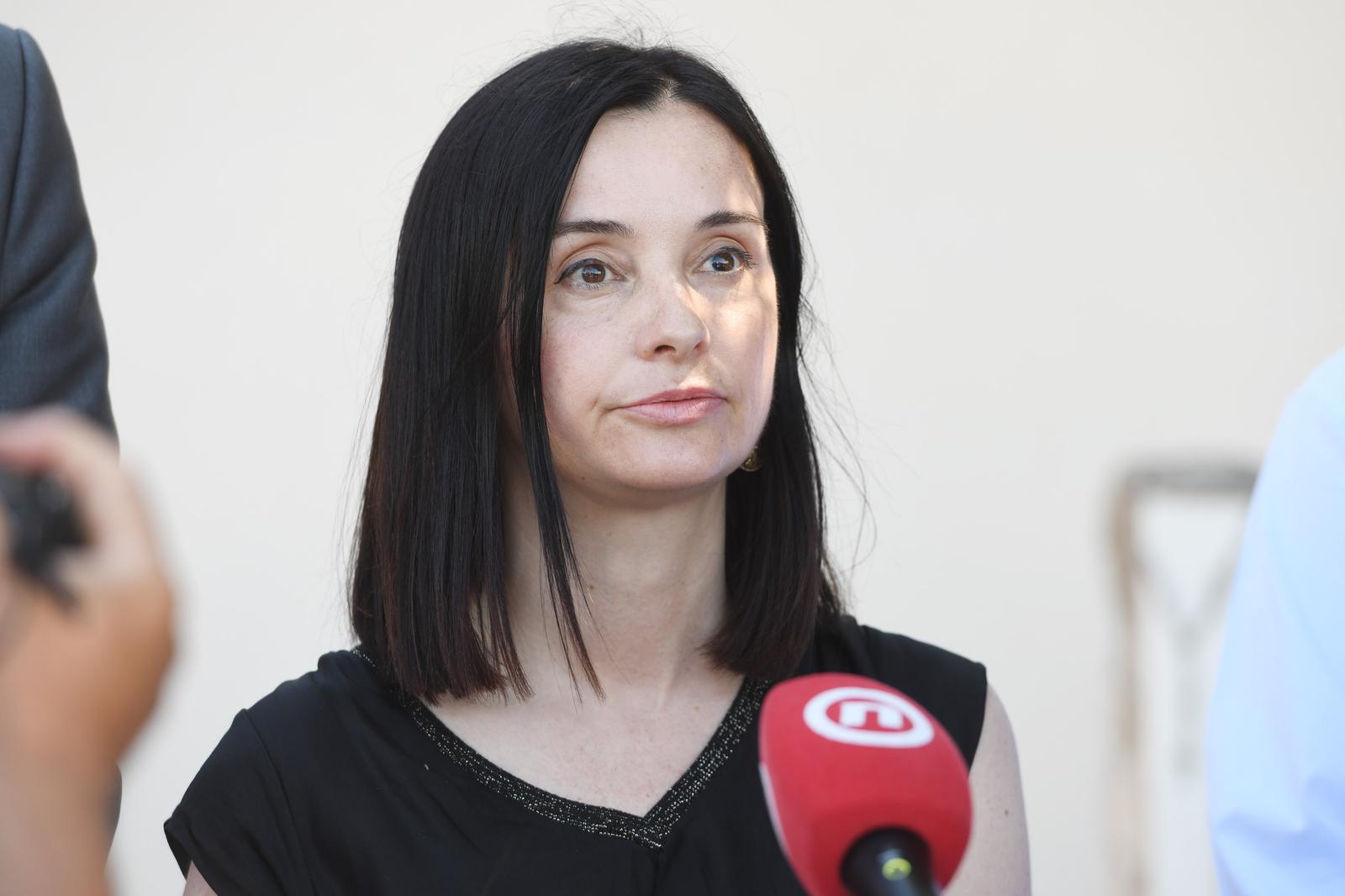 20.07.2022., Vodice - Nakon obilaska opozarenoga podrucja ministrica poljoprivrede Marija Vuckovic dala je izjavu za medije.
 Photo: Hrvoje Jelavic/PIXSELL
