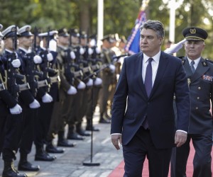 20.07.2022., Zagreb - Predsjednik Republike i vrhovni zapovjednik Oruzanih snaga Republike Hrvatske Zoran Milanovic urucio je pocasne cinove i odlikovanja hrvatskim braniteljima na svecanosti u Uredu predsjednika Republike.   Photo: Jurica Galoic/PIXSELL
