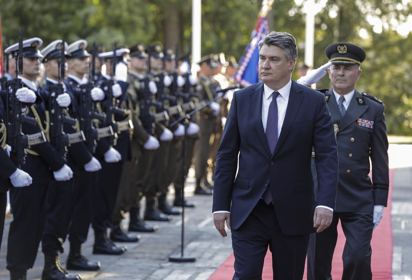 20.07.2022., Zagreb - Predsjednik Republike i vrhovni zapovjednik Oruzanih snaga Republike Hrvatske Zoran Milanovic urucio je pocasne cinove i odlikovanja hrvatskim braniteljima na svecanosti u Uredu predsjednika Republike.   Photo: Jurica Galoic/PIXSELL