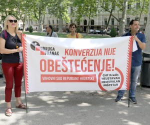 24.05.2022., Zagreb - Udruga Franak odrzala je u parku Zrinjevac prosvjed jer, kako navode, cetiri godine nakon pravomocnosti kolektivne presude u slucaju Franak, jos uvijek na najvisem sudu nije odgovoreno na pitanje nistetnosti ugovora s valutnom klauzulom CHF.
  Photo: Patrik Macek/PIXSELL
