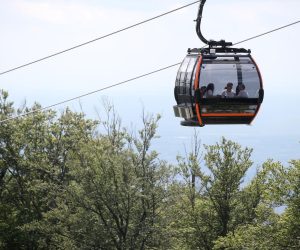 25.06.2022., Zagreb - Veliki broj gradjana spas od velike vrucine potrazio je na Medvednici. Photo: Igor Kralj/PIXSELL