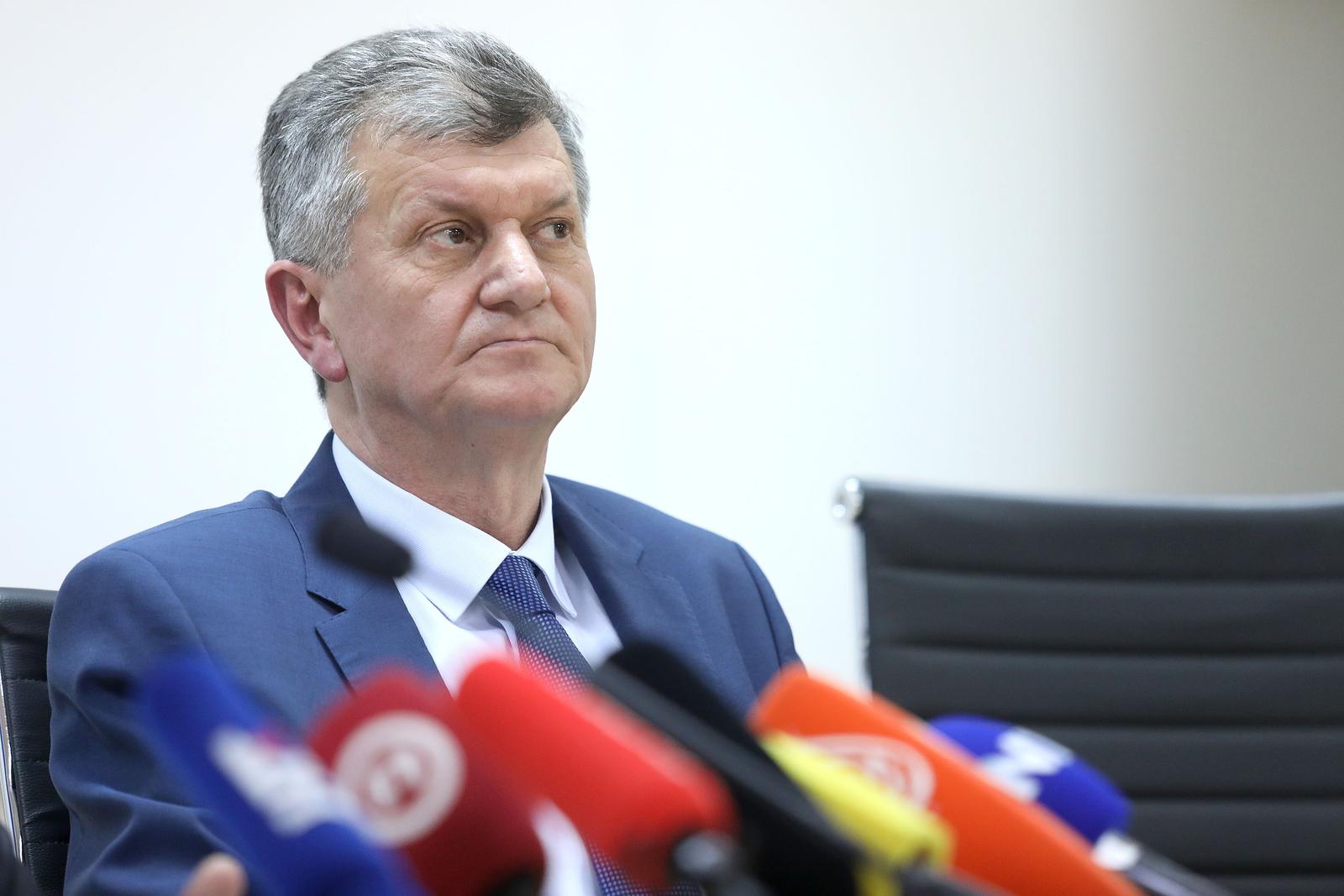 27.01.2020., Zagreb - Ministar zdravstva Milan Kujundzic objavio je na konferenciji za medije da je premijeru dao mandat na raspolaganje. Photo: Patrik Macek/PIXSELL