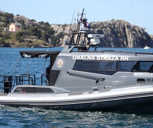 27.04.2022., Sibenik - Brodovi obalne straze Republike Hrvatske Modrulj 2 i Modrulj 4.
 Photo: Dusko Jaramaz/PIXSELL