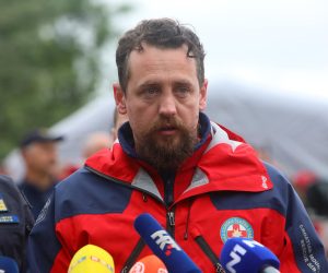 30.05.2022., Rakovica - Izjave nakon pronalaska Cessne dali su ravnatej Civilne zastite Damir Trut i glavni procelnik HGSS-a Josip Granic.
 Photo: Kristina Stedul Fabac/PIXSELL