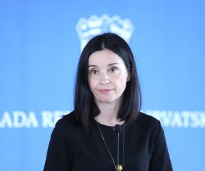 30.06.2022., Zagreb - Nakon sjednice Vlade medijima se obratila ministrica Marija Vukovic. Vlada je na svojoj 128. sjednici, uz ostalo, raspravljala o pokretanju postupka za sklapanje Protokola uz Sjevernoatlantski ugovor o pristupanju Republike Finske i Kraljevine Svedske.
   Photo: Patrik Macek/PIXSELL