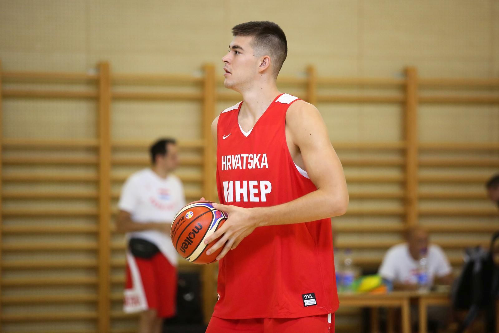 30.08.2018.,  Sveti Martin na Muri - Hrvatska kosarkaska reprezentacija odradila prvi trening na pripremama u Life Class Termama Sveti Martin. Ivica Zubac. "nPhoto: Luka Stanzl/PIXSELL