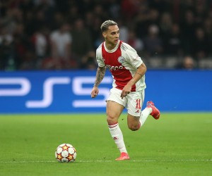 19.10.2021, Fussball UEFA Champions League 2021/2022, Vorrunde, 3.Spieltag, Ajax Amsterdam - Borussia Dortmund, in der Johan-Cruyff-Arena Amsterdam. Antony Ajax Amsterdam *** 19 10 2021, Football UEFA Champions League 2021 2022, Preliminary round, Matchday 3, Ajax Amsterdam Borussia Dortmund, at Johan Cruyff Arena Amsterdam Antony Ajax Amsterdam.
