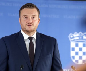 Zagreb, 24.08.2022. - Izjave nakon Sjednice Nacionalnog vijeća za uvođenje eura.
Na fotografiji Marko Primorac. 
foto HINA/ Edvard ŠUŠAK/ es