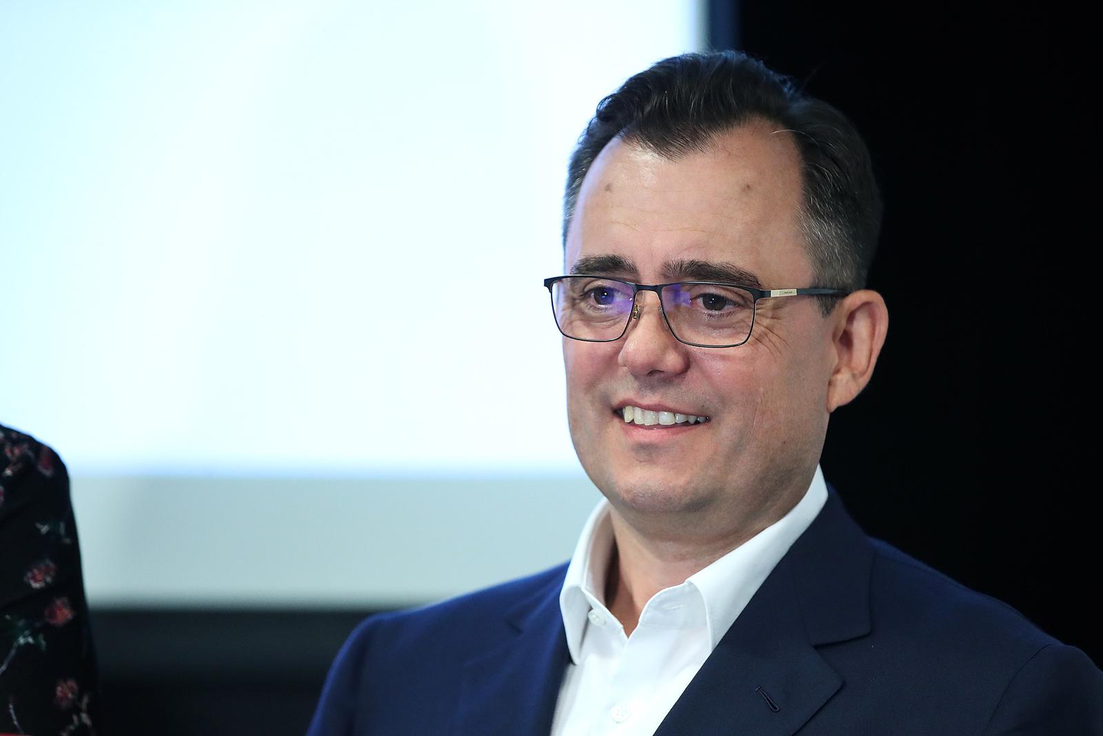 02.06.2022., Zagreb - Predstavljanje Znanstveno-razvojne inicijative ZRIN koju je osnovao Damir Vandjelic. ZRIN je neprofitna udruga gradjana koju cine neovisni strucnjaci iz akademskog i poslovnog svijeta s misijom istrazivanja, formuliranja i predlaganja javnih politika te njihovog ucinka na poboljsanje zivotnih i gospodarskih uvjeta u RH. Damir Vandjelic.   Photo: Goran Stanzl/PIXSELL