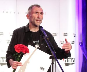 03.05.2022., Zagreb - Svecana dodjela nagrada HND-a za najbolja novinarska ostvarenja u 2021. Nagrade HND-a dodjeljuju se na Svjetski dan slobode medija za najbolje radove objavljene od 1. sijecnja do 31. prosinca 2021. Dodijeljene su nagrade za zivotno djelo Otokar Kersovani: nagrada Novinar godine/ Novinarka godine: te nagrade Marija Juric-Zagorka u kategorijama pisanoga, radijskog, televizijskog i internetskog novinarstva. Dodijeljena je i nagrada Jasna Babic za istrazivacko novinarstvo: nagrada Zarko Kaic za snimateljski rad; te nagrada Niksa Antonini za novinsku fotografiju. 
 Photo: Goran Stanzl/PIXSELL