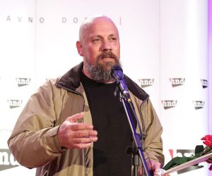 03.05.2022., Zagreb - Svecana dodjela nagrada HND-a za najbolja novinarska ostvarenja u 2021. Nagrade HND-a dodjeljuju se na Svjetski dan slobode medija za najbolje radove objavljene od 1. sijecnja do 31. prosinca 2021. Dodijeljene su nagrade za zivotno djelo Otokar Kersovani: nagrada Novinar godine/ Novinarka godine: te nagrade Marija Juric-Zagorka u kategorijama pisanoga, radijskog, televizijskog i internetskog novinarstva. Dodijeljena je i nagrada Jasna Babic za istrazivacko novinarstvo: nagrada Zarko Kaic za snimateljski rad; te nagrada Niksa Antonini za novinsku fotografiju. 
 Photo: Goran Stanzl/PIXSELL