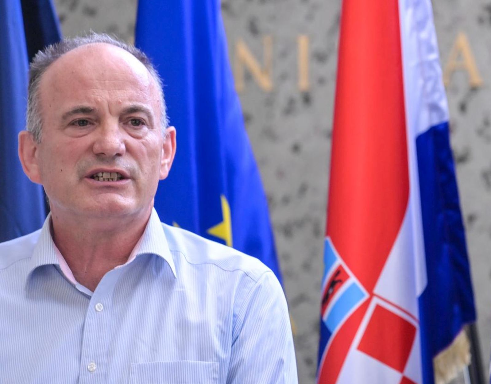 03.08.2022., Zagreb - U Ministarstvu obrane odrzana je konferencija za medije o remontu protupozarnih aviona Hrvatskog ratnog zrakoplovstva koji su na servisu u Zrakoplovno-tehnickom centru. Direktor ZTC-a Zdravko Klanac Photo: Igor Soban/PIXSELL
