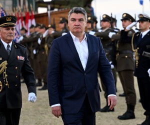 04.08.2022., Knin - Predsjednik Republike i vrhovni zapovjednik Oruzanih snaga Republike Hrvatske, Zoran Milanovic, uprilicio je svecani prijem za ratne zapovjednike povodom obiljezavanja Dana
pobjede i domovinske zahvalnosti i Dana hrvatskih branitelja te 27. obljetnice VRO Oluja. Photo: Davor Puklavec/PIXSELL