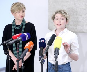 06.05.2022., Zagreb - Na konferenciji za medije odrzanoj u Saboru zastupnice Sandra Bencic i Ivana Kekin komentirale su pravo na pobacaj i druge aktualnosti.  Photo: Patrik Macek/PIXSELL