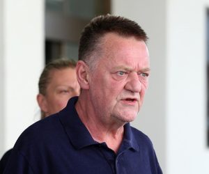 06.08.2022., Zagreb - Pomocnik ravnatelja KBC-a Zagreb Milivoj Novak dao je izjavu medijima ispred KBC Zagreb - Rebro nakon sto su posjetili stradale u prometnoj nesreci u kojoj je autobus sletio s autoceste A4. Photo: Fran Rubil/PIXSELL