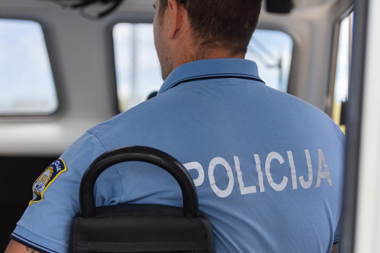 08.07.2022., Zadar - Pomorska policija odrzava red na moru i kaznjava pomorske prijestupnike. Photo: Sime Zelic/PIXSELL