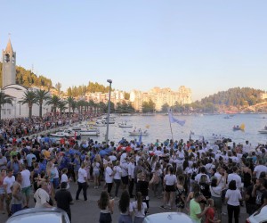 10.08.2019., Ploce - 22. Maraton ladja na Neretvi. Sudionici se ladjama utrkuju uzduz rijeke Neretve, i to od Metkovica, preko Kule Norinske, Krvavca, Opuzena, Komina, Banje, Saric Struge, Rogotina, Ceveljuse, Stabline, pa do 22.580 metara udaljenog cilja u Plocama. Photo: Grgo Jelavic/PIXSELL