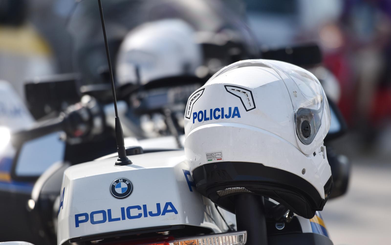 10.09.20916., Sibenik - Policijska kaciga. "nPhoto: Hrvoje Jelavic/PIXSELL