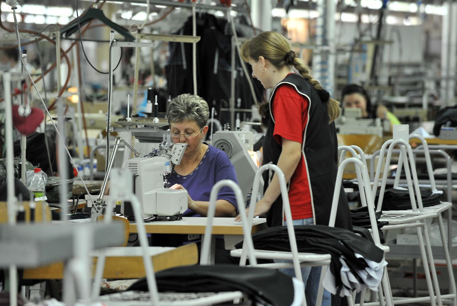 18.05.2011., Tvornica Varteks,Varazdin -  Pogon za sivanje odijela tekstilne industrije VarteksrPhoto: Marko Jurinec/PIXSELL
