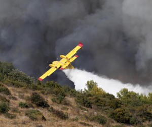 16.08.2022., Vrpolje - Veliki pozar u Vrpolju kod Sibenika uz kopnene snage gase i cetri kanadera.

 Photo: Dusko Jaramaz/PIXSELL