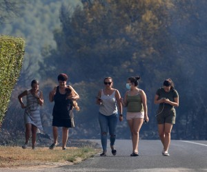 16.08.2022., Vrpolje - Veliki pozar u Vrpolju kod Sibenika uz kopnene snage gase i cetri kanadera.

 Photo: Dusko Jaramaz/PIXSELL