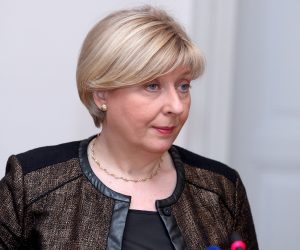 17.05.2016., Zagreb - Odbor za Ustav, Poslovnik i politicki sustav nastavio  je  razgovore s kandidatima za ustavne suce. Jasna Omejec.rPhoto: Patrik Macek/PIXSELL
