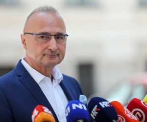 17.07.2022., Zagreb - Ministar vanjskih i europskih poslova Gordan Grlic Radman odzao je konferenciju za medije vezano uz posjet Vucica. Photo: Emica Elvedji/PIXSELL