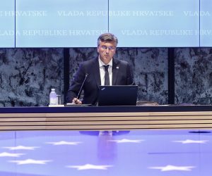 18.08.2022., Zagreb - U Nacionalnoj i sveucilisnoj knjiznici odrzana je sjednica Vlade Republike Hrvatske. Predsjednik Vlade Andrej Plenkovic Photo: Robert Anic/PIXSELL