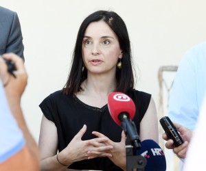 20.07.2022., Vodice - Nakon obilaska opozarenoga podrucja ministrica poljoprivrede Marija Vuckovic dala je izjavu za medije.
 Photo: Hrvoje Jelavic/PIXSELL