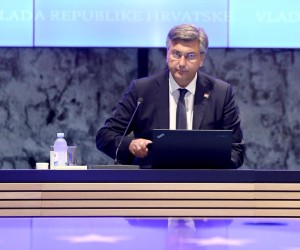 25.08.2022., Zagreb - U Nacionalnoj i sveucilisnoj knjiznici odrzana je 143. sjednica Vlade na kojoj je, uz ostalo, raspravljano o odlukama o donosenju Programa potpore poljoprovrednim proizvodjacima. Andrej Plenkovic. Photo: Patrik Macek/PIXSELL