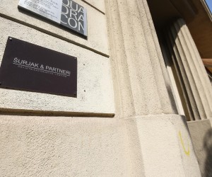 27.08.2022., Zagreb - Ured odvjetnika Josipa Surjaka u Boskovicevoj ulici. Josip Surjak uhicen je u akciji policije i USKOK-a zbog sumnje u malverzacije u kojima je INA ostecena za vise od 100 milijuna kuna. Photo: Neva Zganec/PIXSELL