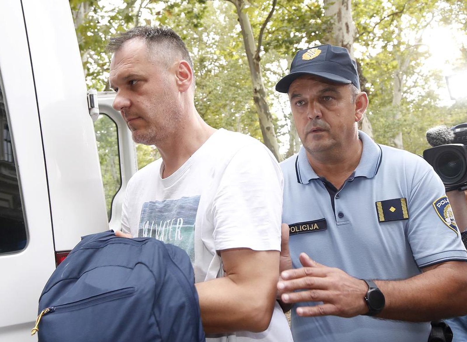 28.08.2022., Zagreb - Uhiceni u akciji policije i USKOK-a zbog sumnje u malverzacije s prirodnim plinom dolaze na Zupanijski sud. Damir Skugor, direktor Inina Sektora za trgovinu prirodnim plinom. Photo: Slavko Midzor/PIXSELL