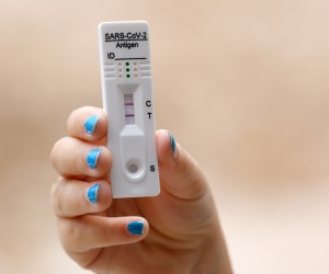 29.07.2022., Sibenik - U posljednjih nekolko dana u Republici Hrvatskoj povecan je broj zarazenih koronavirusom. Pozitivan test na koronavirus. Photo: Hrvoje Jelavic/PIXSELL