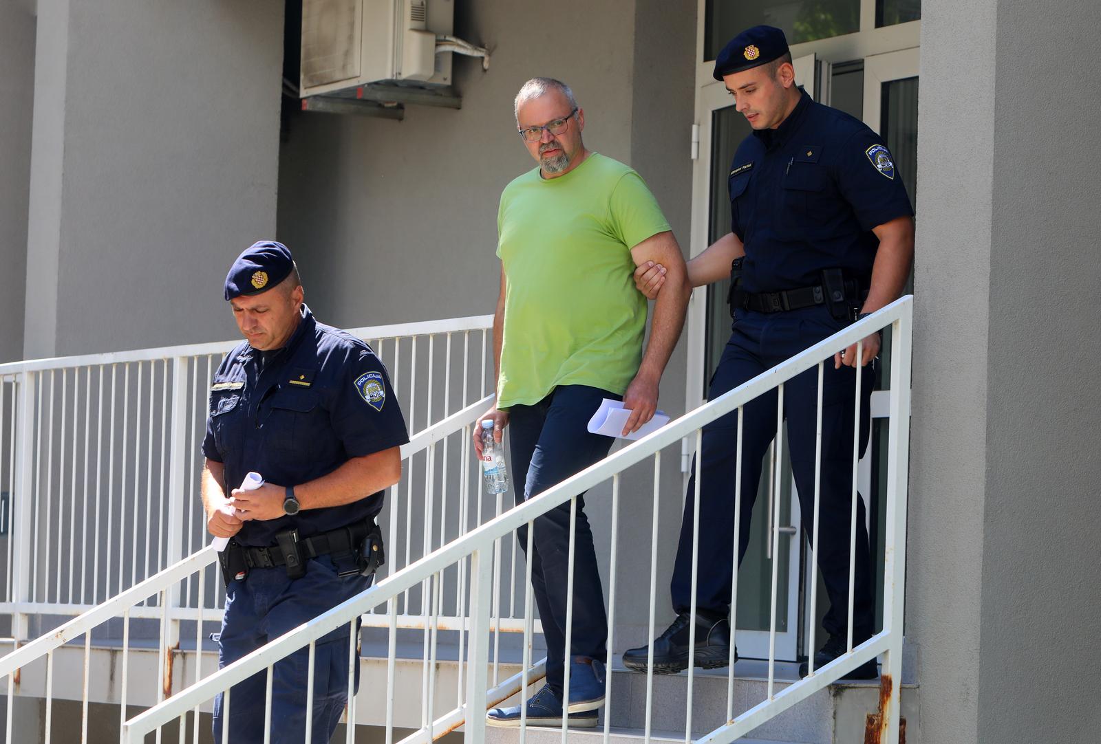 31.07.2022., Karlovac - Daliboru Semperu, predstojniku Ureda potpredsjednice Vlade Anje Simprage, odredjen je istrazni zatvor. Dalibor Semper je u petak navecer automobilom udario dijete pod utjecajem alkohola te pobjegao s mjesta nesrece. Photo: Kristina Stedul-Fabac/PIXSELL