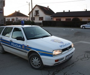 Krievci, 12.01.2013 -  U sudaru s automobilom u Krievcima je oko 15 sati poginuo biciklist, doznaje se iz koprivnièko-krievaèke Policijske uprave. 
foto FaH/ Ozren PIRANEC/ ik