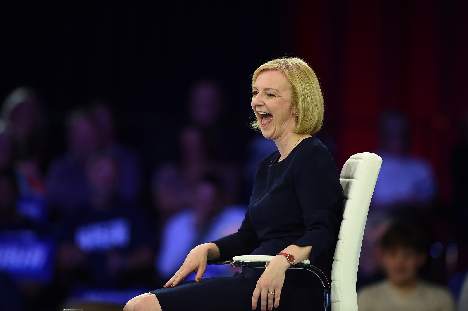 epaselect epa10129765 British Foreign Secretary and Tory leadership candidate Liz Truss at the Conservative Party leadership election hustings at the Manchester Central Convention Complex, Manchester, Britain, 19 August 2022. This event is the ninth of twelve hustings which have been taking place around the UK attended by Tory Party members who will vote for the new leader and British Prime Minister. The winner will be announced on the 05 September 2022.  EPA/PETER POWELL