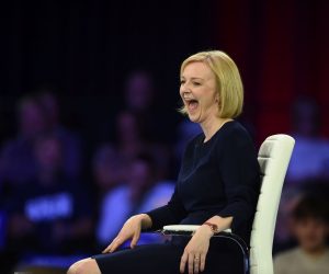 epaselect epa10129765 British Foreign Secretary and Tory leadership candidate Liz Truss at the Conservative Party leadership election hustings at the Manchester Central Convention Complex, Manchester, Britain, 19 August 2022. This event is the ninth of twelve hustings which have been taking place around the UK attended by Tory Party members who will vote for the new leader and British Prime Minister. The winner will be announced on the 05 September 2022.  EPA/PETER POWELL