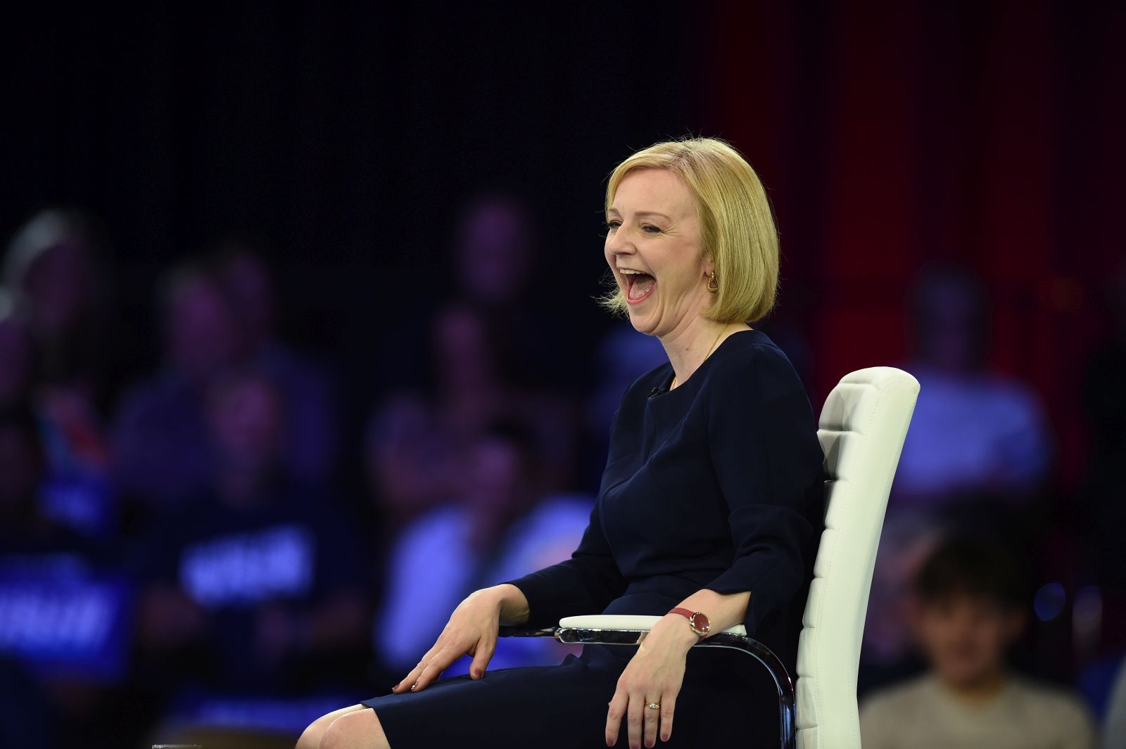 epaselect epa10129765 British Foreign Secretary and Tory leadership candidate Liz Truss at the Conservative Party leadership election hustings at the Manchester Central Convention Complex, Manchester, Britain, 19 August 2022. This event is the ninth of twelve hustings which have been taking place around the UK attended by Tory Party members who will vote for the new leader and British Prime Minister. The winner will be announced on the 05 September 2022.  EPA/PETER POWELL
