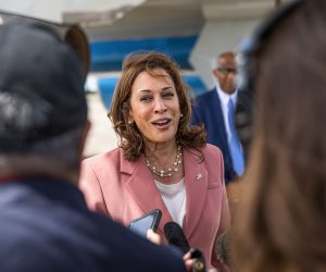 epa10145732 US Vice President Kamala Harris speaks to members of the media after a tour of Artemis II and III hardware after visiting to view NASA’s Space Launch System launch ahead of the Artemis I mission to lunar orbit at the agency’s Kennedy Space Center in Florida, USA, on 29 August 2022. The uncrewed space craft consists of the Space Launch System rocket and Orion spacecraft. The launch scheduled for today was scrubbed.  EPA/Alex G Perez / POOL