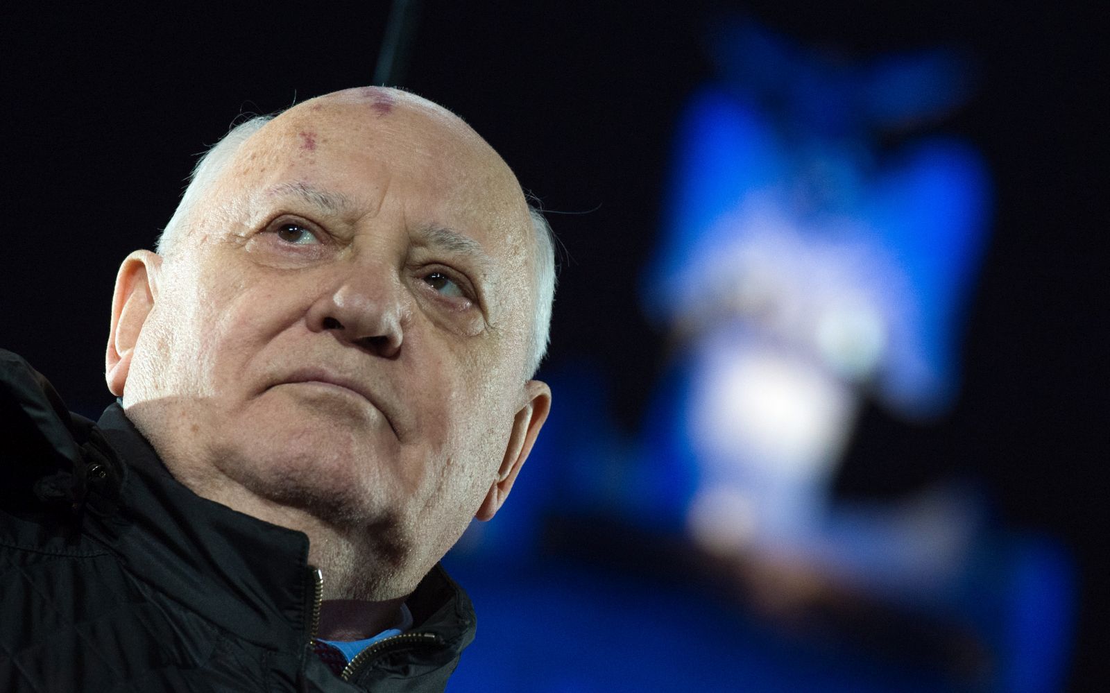 epa10148333 (FILE) - Former Soviet leader Mikhail Gorbachev attends the celebrations during the citizens' festival at Brandenburg Gate in Berlin, Germany, 09 November 2014 (reissued 30 August 2022). According to a Moscow Central Clinical Hospital statement, former Soviet president Mikhail Gorbachev has died at the age of 91. As a supporter of the de-Stalinization programs of his predecessor Nikita Khrushchev, Gorbachev initiated numerous reforms during his tenure. He signed a nuclear arms treaty with the United States and withdrew the Soviet Union from the Soviet-Afghan war. His policies created freedom of speech and press, and decentralized fiscal policy planning and execution to increase efficiency. Gorbachev was the last leader of the Soviet Union, overseeing Russia’s transition from one party rule to fragile democracy.  EPA/BERND VON JUTRCZENKA  GERMANY OUT
