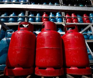 epa10149605 Gas cylinders lined up in the outdoor stock of a dealer in Sint-Pieters-Leeuw near Brussels, Belgium, 31 August 2022. A consultation committee entirely dedicated to the energy crisis is scheduled to meet on 31 August afternoon. All the heads of government in the country will meet to try to stop the rise in energy bills for Belgian citizens.  EPA/STEPHANIE LECOCQ