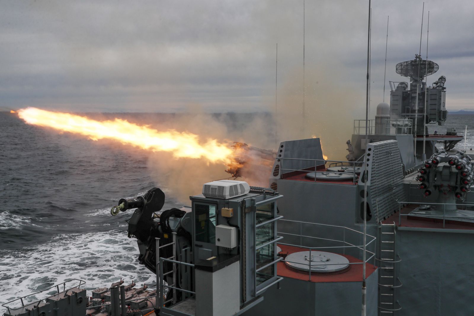 epa10160973 Russian large anti-submarine ship Marshal Shaposhnikov participates in the Vostok 2022 strategic command and staff exercise in the Peter the Great Gulf of the Sea of Japan, near Vladivostok, Russia, 05 September 2022. The Vostok 2022 strategic command and staff exercise will take place from 01 to 07 September 2022 and will involve over 50,000 servicemen and more than 5,000 units of weapons and military equipment.  EPA/YURI KOCHETKOV